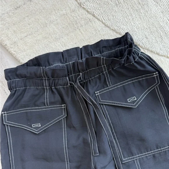 Ganni Black Cargo Pants Relaxed Fit - Picture 3 of 5